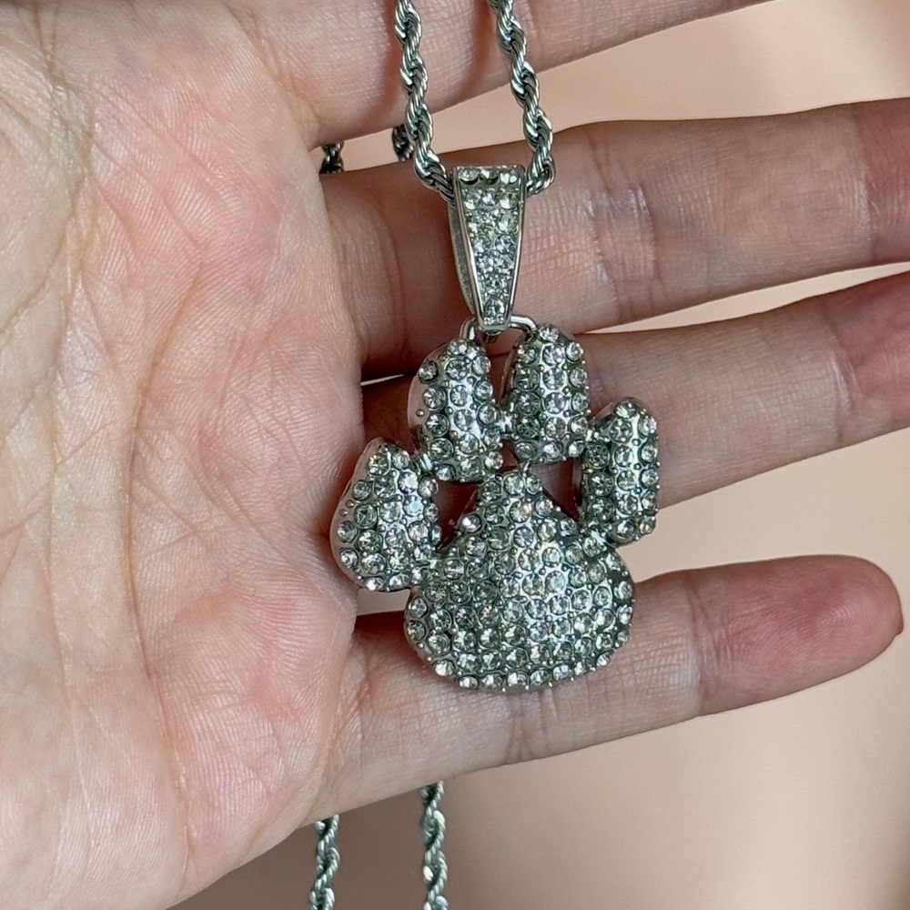 🐾 Paw Love Necklace Pendant With Zirconia 💎 - Picture 3 of 6